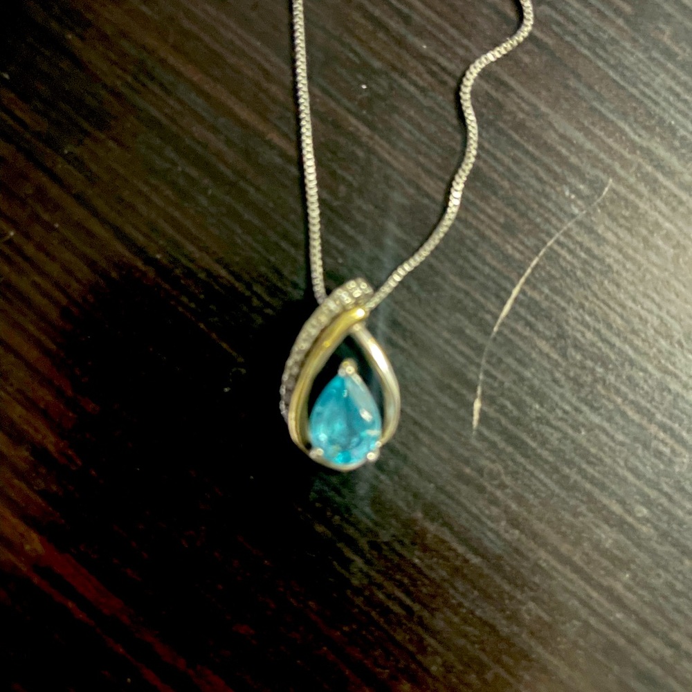Topaz necklace with sterling silver